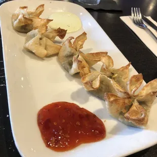 Spinach Artichoke Wontons