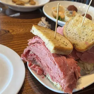food, sandwiches