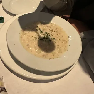 Boston Clam Chowder - Large