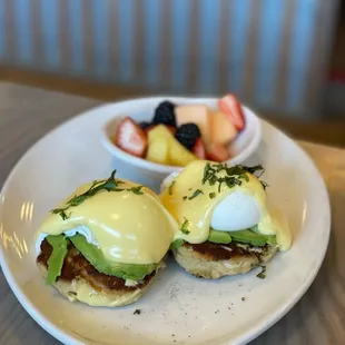 Crab Benedict