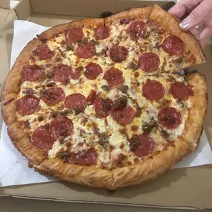 Gluten Free Pepperoni and Sausage pizza. Delivery. 5 's