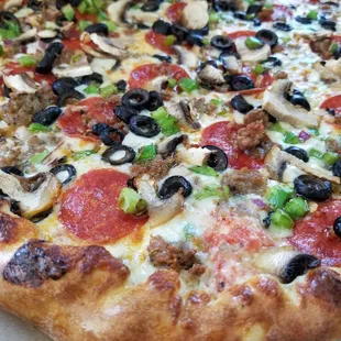 This pizza is so good!