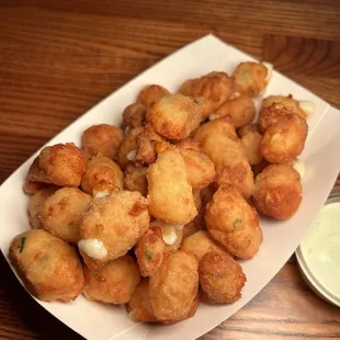 Garlic Fried Cheese Curds