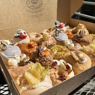 Fall Season Mini Doughnuts Box