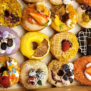 Small Batch Doughnuts - Costa Mesa CA, large Variety Pack 24 doughnuts. 12 flavors.