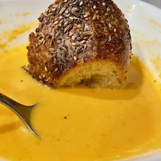 Tomato Bisque with Smoked Gouda