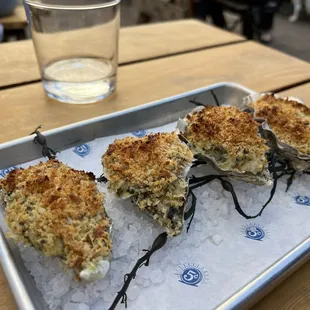 Oyster Rockefeller. Was flavourful. Just the right amount of crisp!