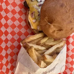 Cheeseburger and fries