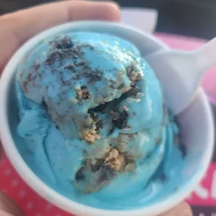 Cookie monster ice cream