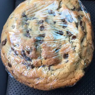 Their jumbo cookies are so yummy and huge. Love love loved it!