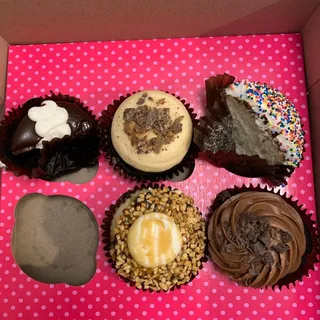 Chocolate Caramel Drum Cupcake