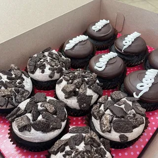 1 Dozen Signature Cupcake
