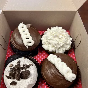 Cookies-N-Cream, Wedding Cake, and two Chocolate Cream