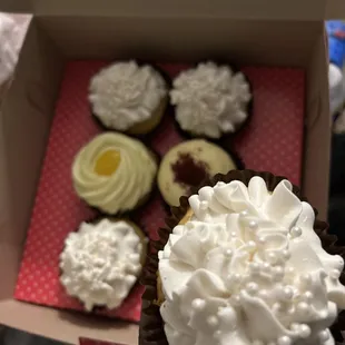 Wedding cake,lemon, and red velvet cupcakes