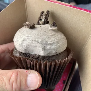 Cookies and Cream Cupcake