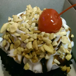 Hot Fudge Sundae Cupcake