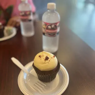 &quot;Famous&quot; Red Velvet Cupcake