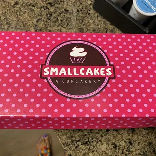Smallcakes box