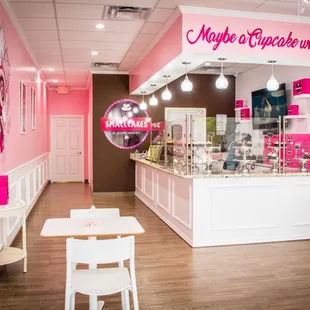 SmallCakes Interior