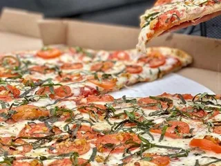 Roppolo’s Pizzeria West Campus