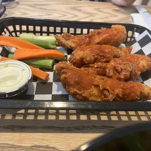 chicken wings, bbq chicken, chicken, fried chicken wings, chicken wings and fried chicken, food, bbq wings, fried chicken, poultry