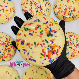 Big enough to share....but will you?  Smart Whoopies Gourmet Whoopie Pies are appropriately 4.25&quot; round and  1/2 Pound Each!