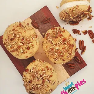 Buttered Pecan Whoopie Pie: 

Buttered Pecan w/Vanilla Cream &amp; Toasted Pecans.