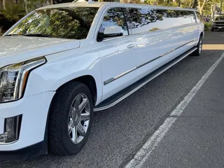 True Elegance Walnut Creek Limousines & Party Buses