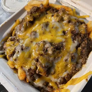 chili cheese fries