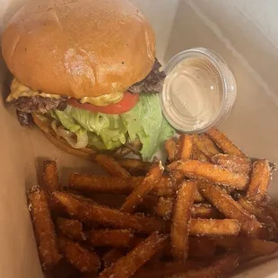 Single with Sweet potato fries