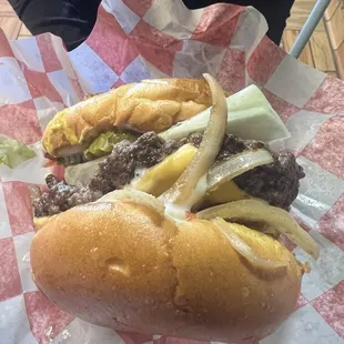 Single burger w/ cheese