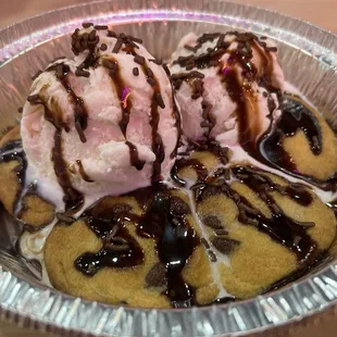 Chocolate Chip Pazookie