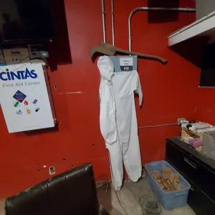 Suit you could rent if you weren't dress properly