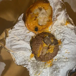 A "truffle burger" lmao its as bad tasting as it looks