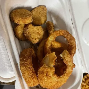 Kids 6 Piece Chicken Nuggets (ehhh) &amp; some Onion Rings