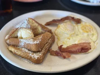 Crest Cafe