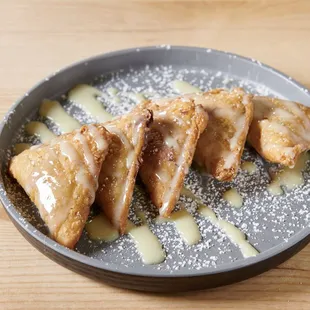 food, chicken wings, chicken, bbq wings, fried chicken, fried chicken wings, poultry, bbq chicken, chicken wings and fried chicken