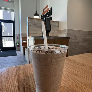 NON DAIRY OREO COOKIES &amp; CREAM SHAKE