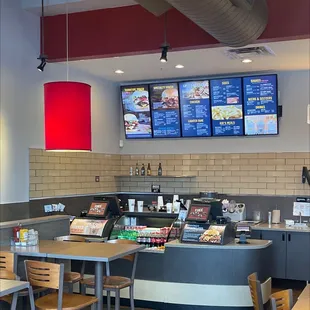 the inside of a fast food restaurant
