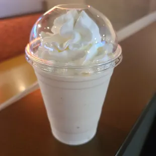 Reese&apos;s Peanut Butter Shake