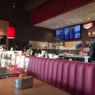 the inside of a fast food restaurant