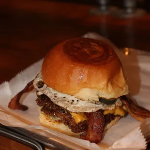 Wake &amp; Bacon Smash'd Burger