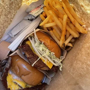 9/19/24  Classic smash w/ sliced onions &amp; lettuce added on (sauce on side) and Oklahoma fried onion burger.