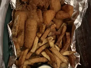 Riverstone Lounge & Grill