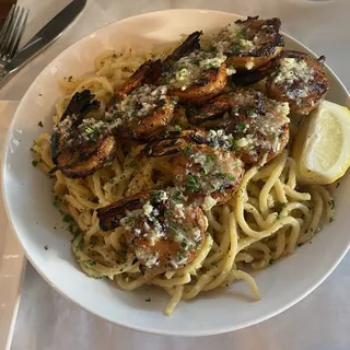 Prawns Over Garlic Noodles