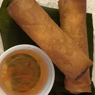 Veggie spring rolls -- good and not too oily.