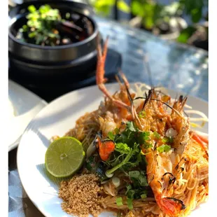 Pad Thai Jumbo Prawns