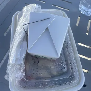 Packaged nicely and included utensils