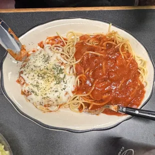 Lunch size: Chicken Parmesan