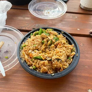 Spicy fried rice with chicken